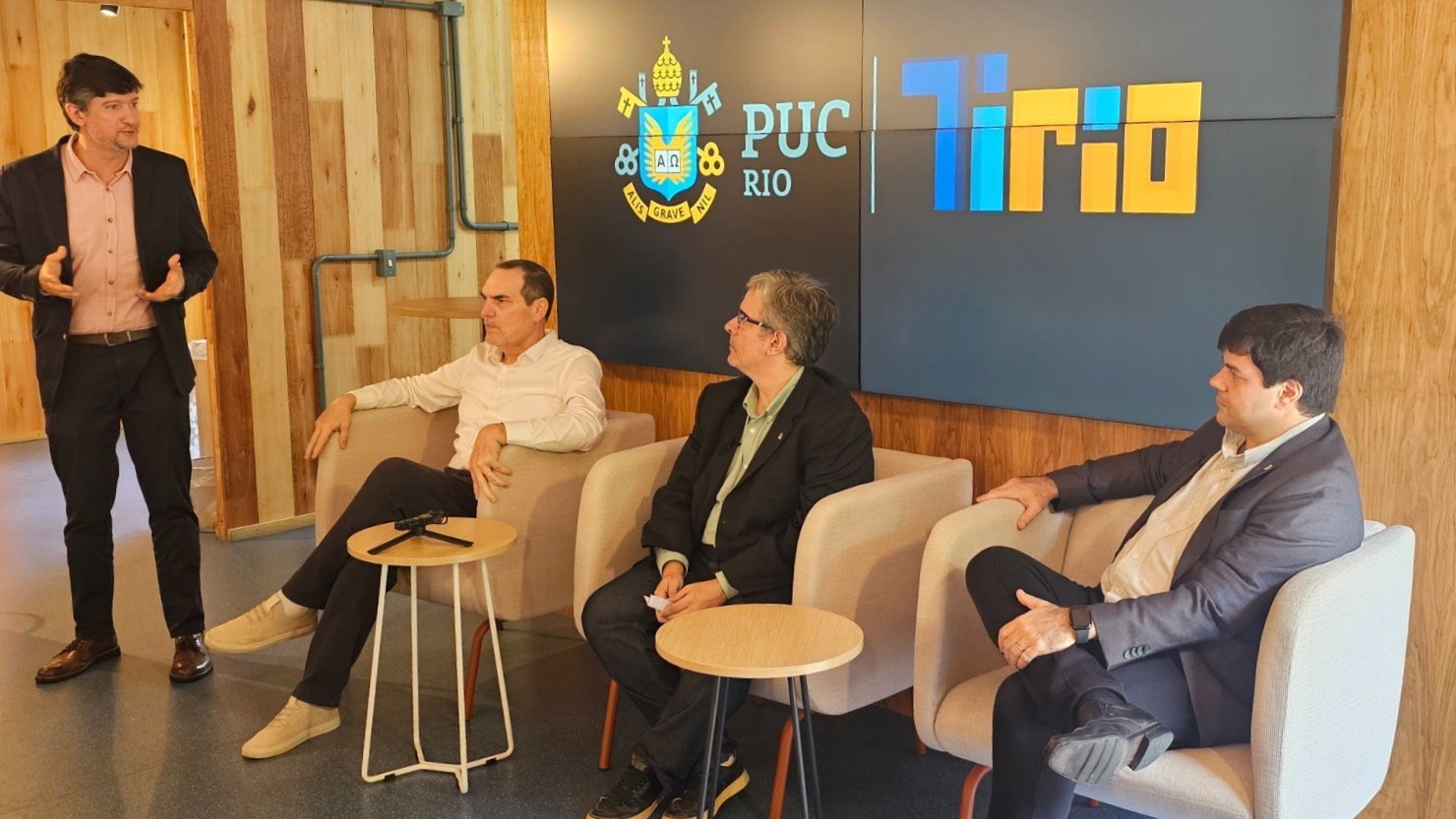 Articulação PUC-Rio, TI Rio e Instituto ECOA para o  Desenvolvimento do Ecossistema de Inovação